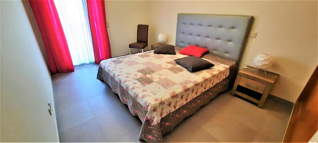 Apartamentos Patio Da Aldeia Armação de Pêra Exterior foto