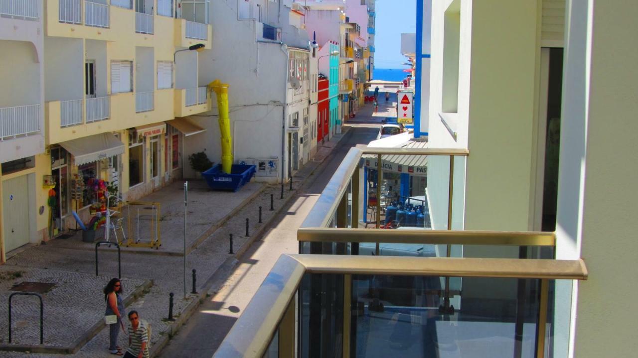Apartamentos Patio Da Aldeia Armação de Pêra Exterior foto