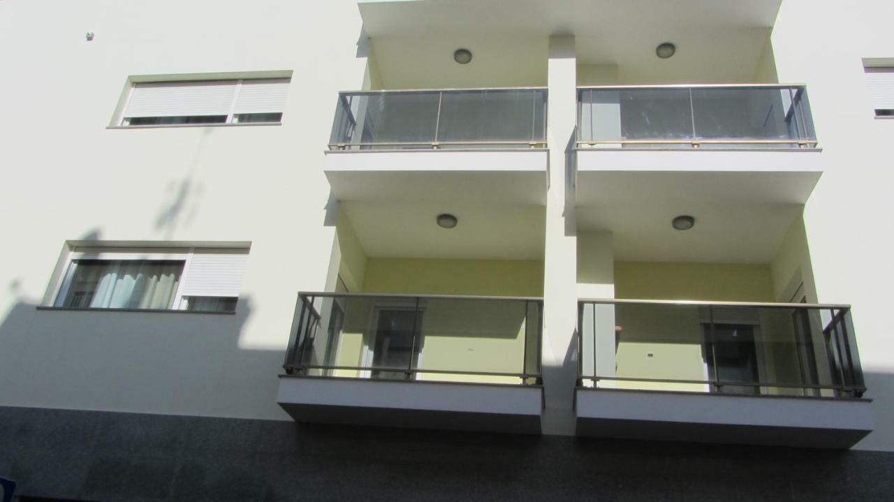 Apartamentos Patio Da Aldeia Armação de Pêra Exterior foto